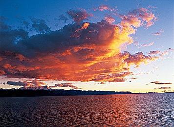 《深岩银河》与GSC合作推出新周边 正在征集粉丝创意